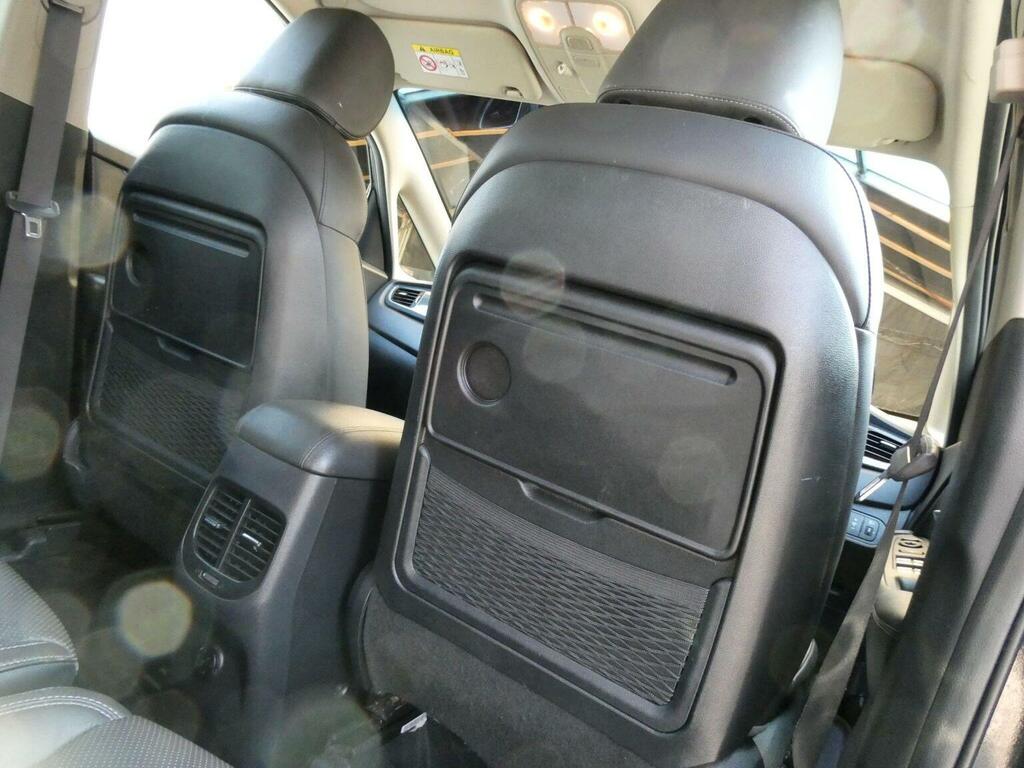 Kia Carens 3 Silver #44