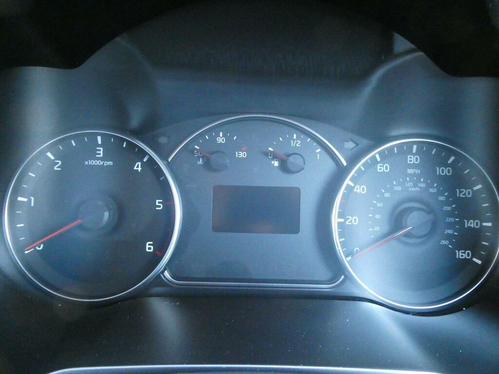 Kia Carens 3 Silver #43