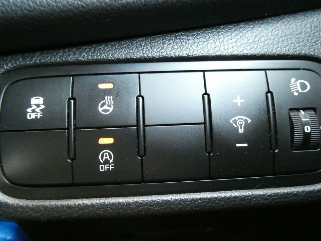 Kia Carens 3 Silver #13