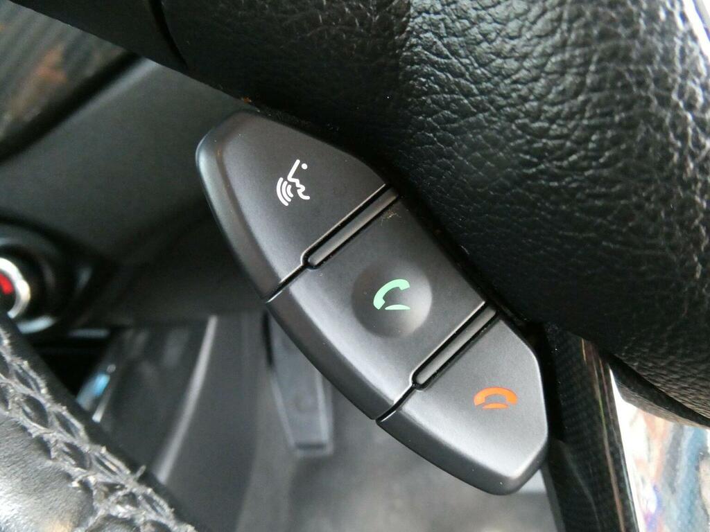 Kia Carens 3 Silver #19