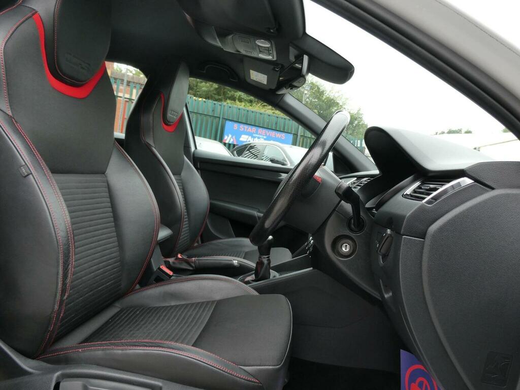 Skoda Octavia 2.0 Tdi Vrs Euro 6 Ss White #4