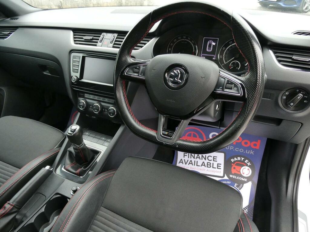 Skoda Octavia 2.0 Tdi Vrs Euro 6 Ss White #2