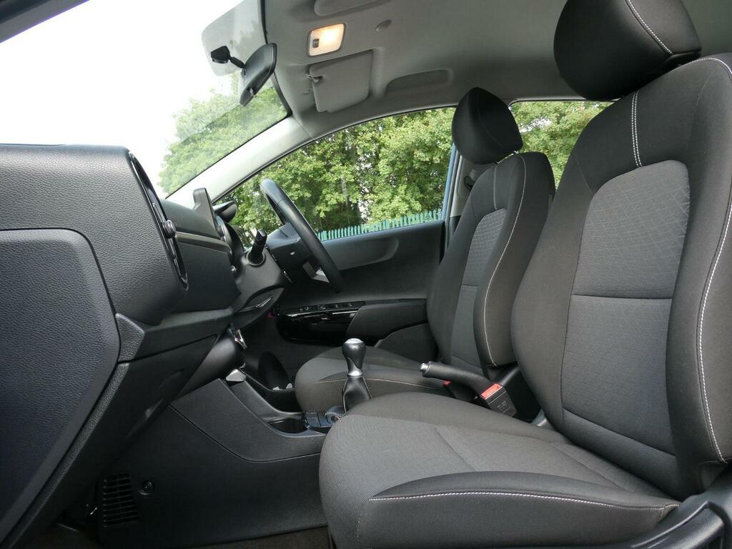 Kia Picanto 1.0 1 Air Hatchback Red #15
