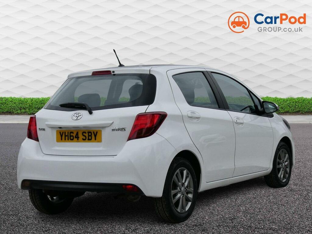 Toyota Yaris 1.0 Vvt-i Icon Euro 6 White #3