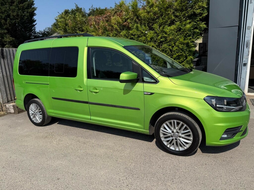 Volkswagen Caddy Maxi Life 2.0 Tdi Euro 6 Ss Green