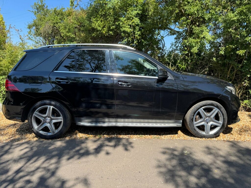 Mercedes-Benz GLE Class 3.0 Gle350d V6 Amg Line Premium Plus G-tronic 4M Black #4