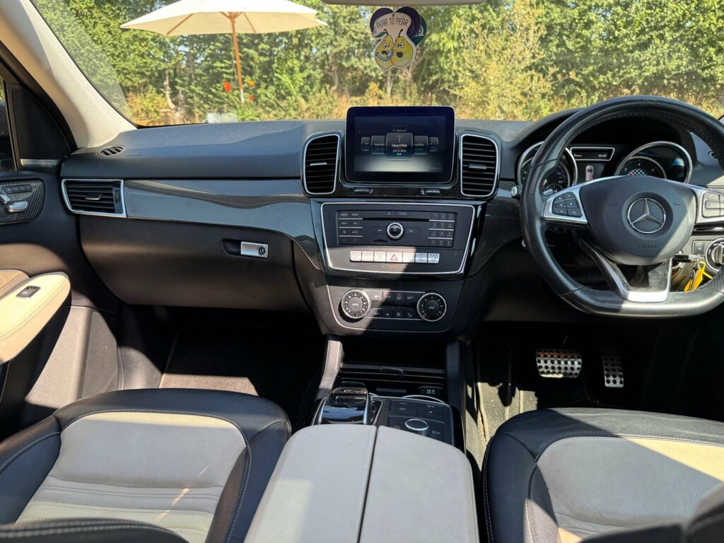 Mercedes-Benz GLE Class 3.0 Gle350d V6 Amg Line Premium Plus G-tronic 4M Black #2