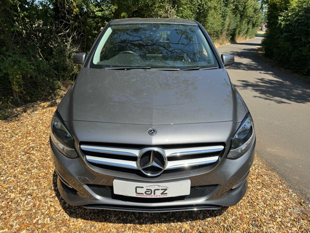 Mercedes-Benz B Class Automatic White #8