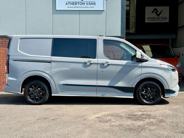 Ford Transit Custom 2.5 320 Duratec 11.8Kwh Sport Crew Van HG74UNU Grey #2