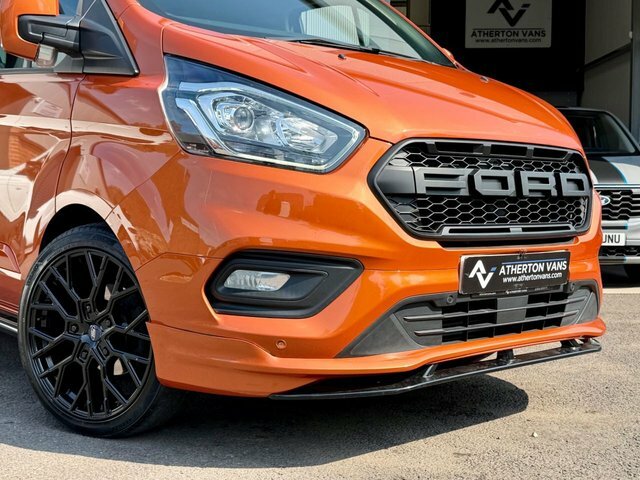Ford Transit Custom 2.0 320 Ecoblue Limited 6 Seater Combi Vanl L1 H1 BG69XEC Orange #3