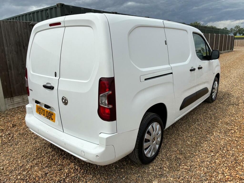 Vauxhall Combo Turbo D 100Ps 2300 Sportive Euro 6 With Ply Line White #10