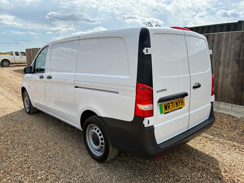 Mercedes-Benz eVito Evito Van Progressive L3 My21 White #7
