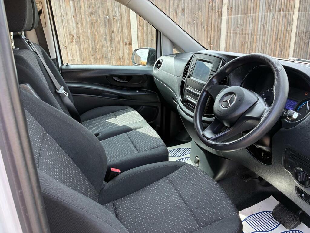 Mercedes-Benz eVito Evito Van Progressive L3 My21 White #12