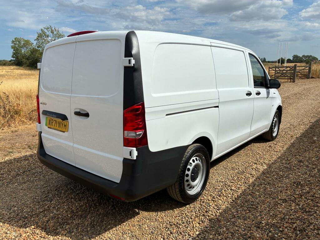 Mercedes-Benz eVito Evito Van Progressive L3 My21 White #11