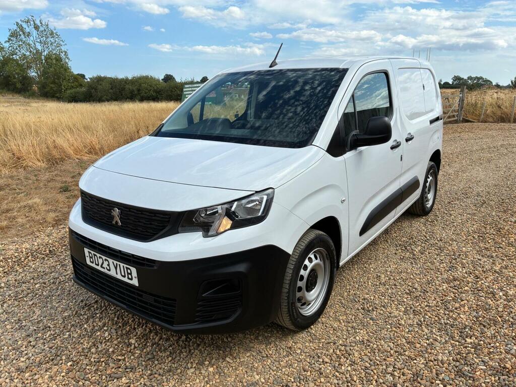 Peugeot Partner Panel Van 1.5 Bluehdi 1000 Professional Premium White #3