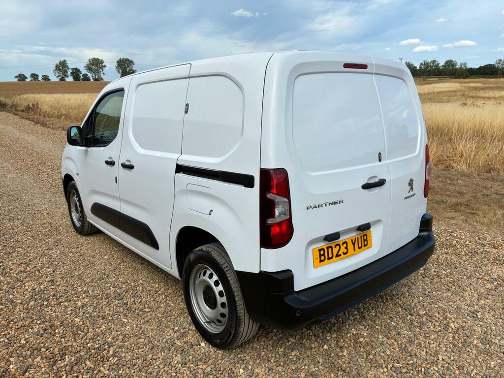 Peugeot Partner Panel Van 1.5 Bluehdi 1000 Professional Premium White #4