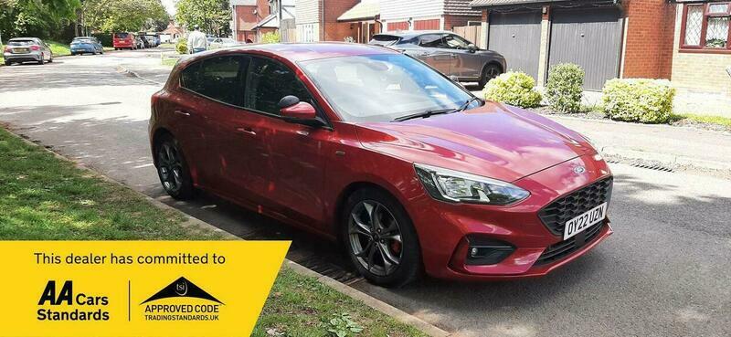 Ford Focus 1.0T Ecoboost St-line Edition Red