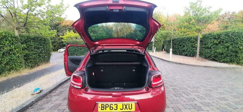 Citroen DS3 Hatchback Dstyle Plus 201464 Red #18