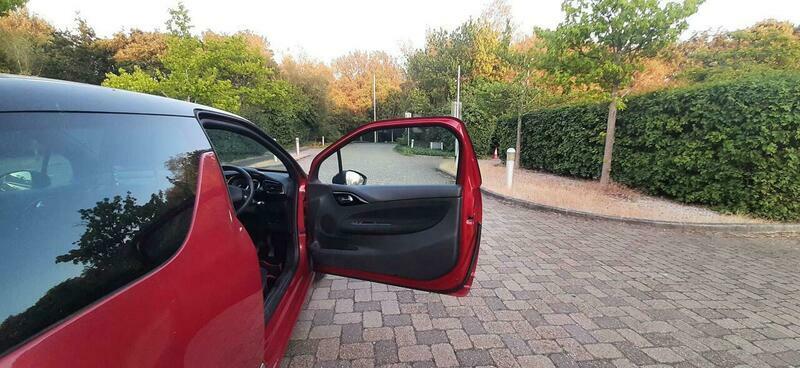Citroen DS3 Hatchback Dstyle Plus 201464 Red #15