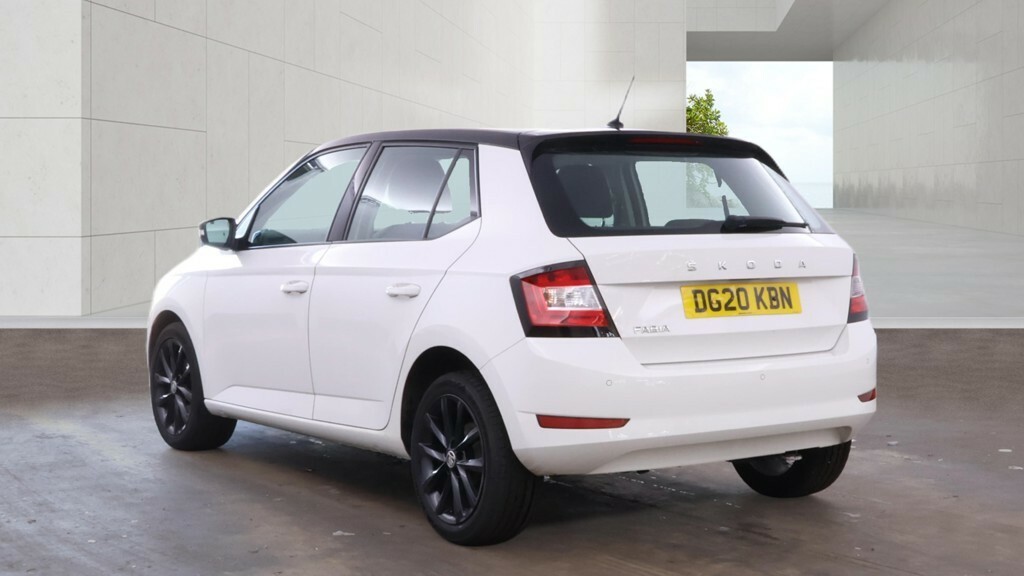 Skoda Fabia 1.0 Colour Edition DG20KBN White #4