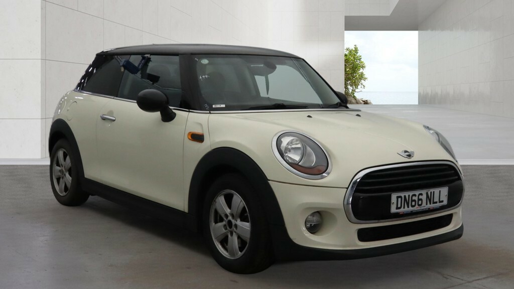 Mini Hatch 1.5 Cooper 3-Door Hatch White