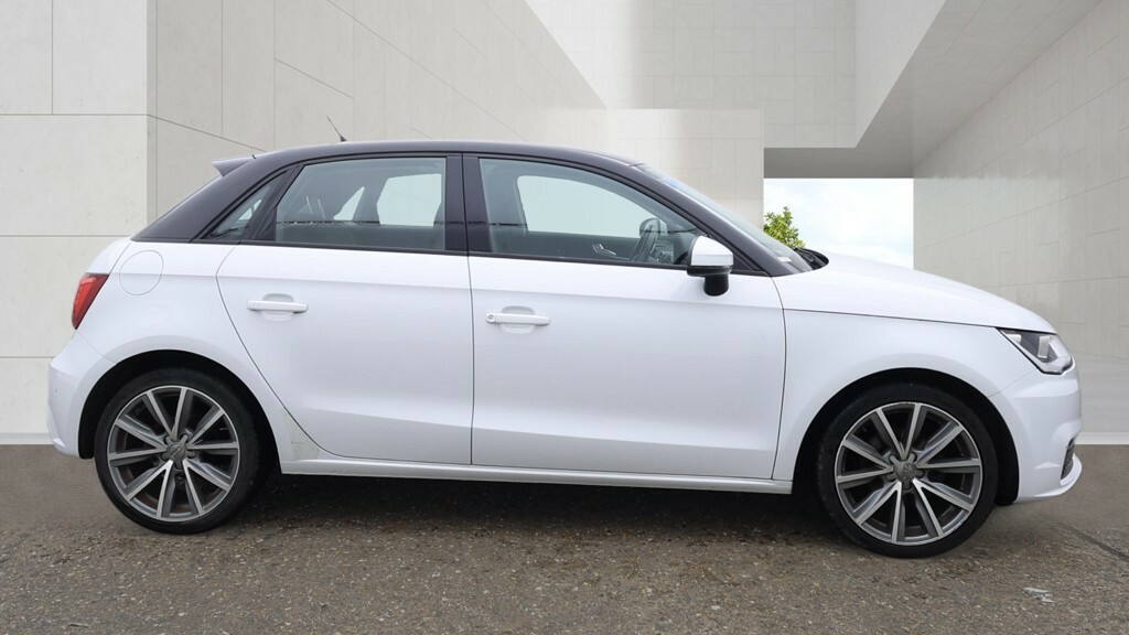 Audi A1 1.0 Tfsi Sport White #2