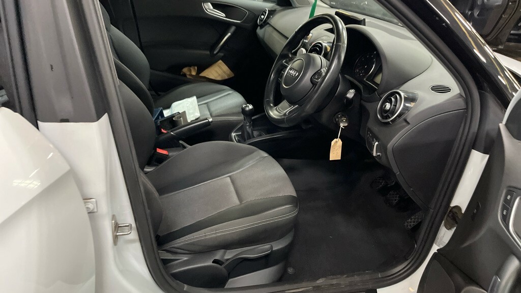 Audi A1 1.0 Tfsi Sport Euro 6 Ss White #7