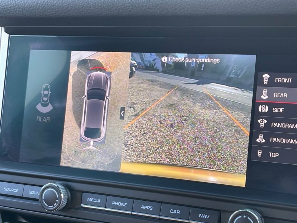 Porsche Macan 2L Null Grey