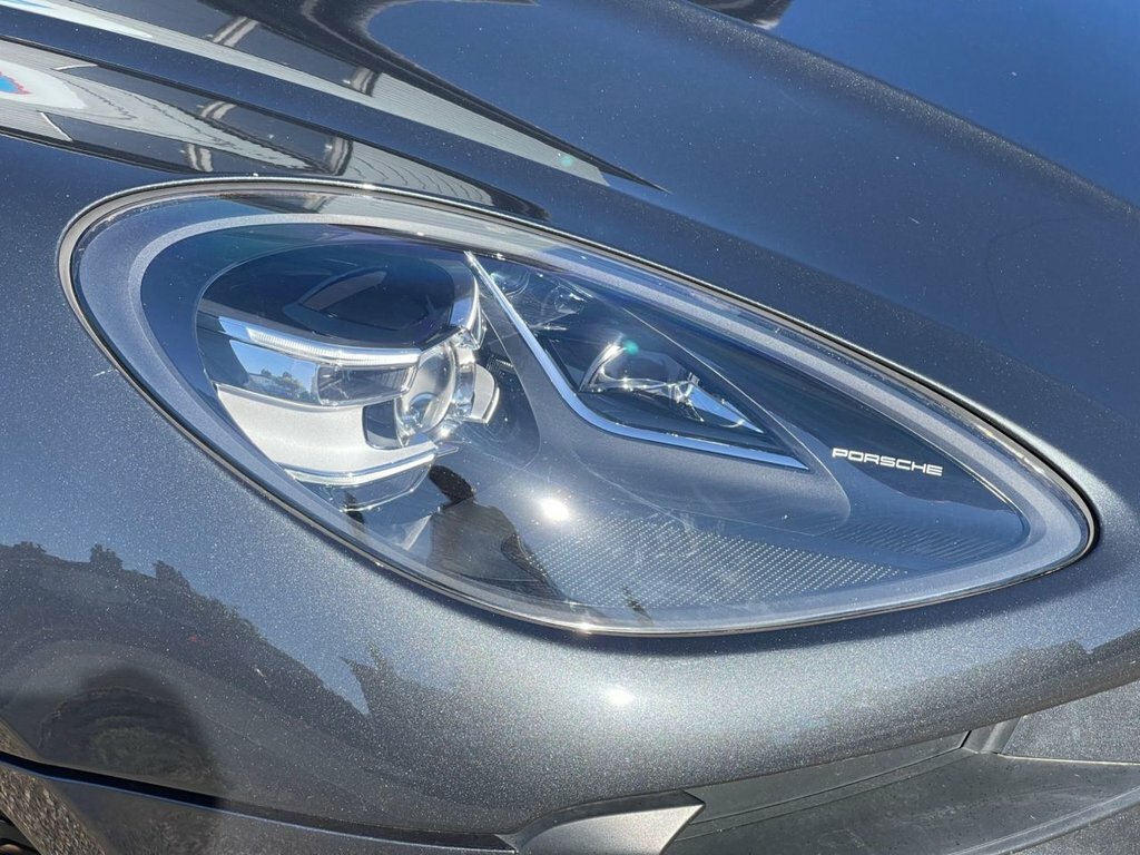 Porsche Macan 2L Null YC68EFT Grey #4