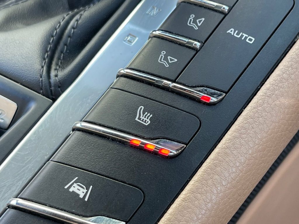 Porsche Macan 2L Null YC68EFT Grey #2