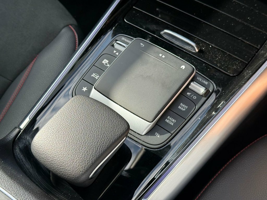 Mercedes-Benz EQA 250 140Kw Amg Line Premium 70.5Kwh White #10