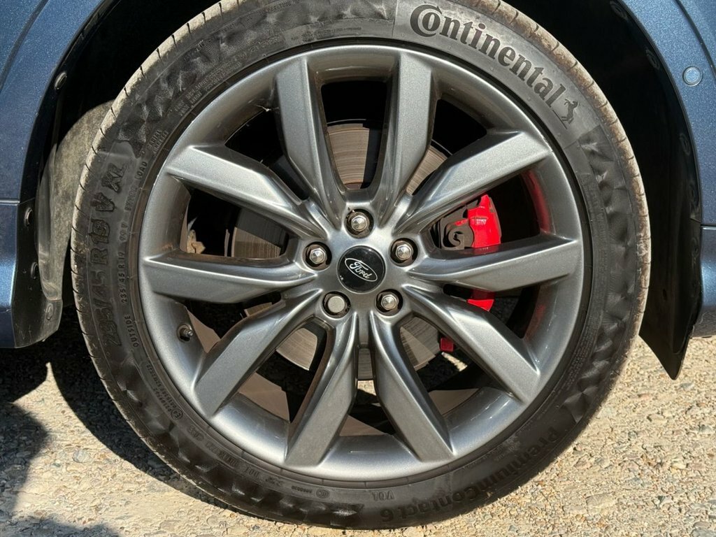 Ford Kuga Blue #19