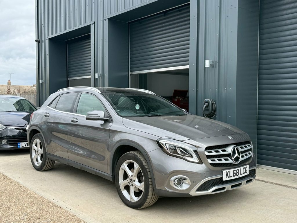 Mercedes-Benz GLA Class 2.1L Sport Grey