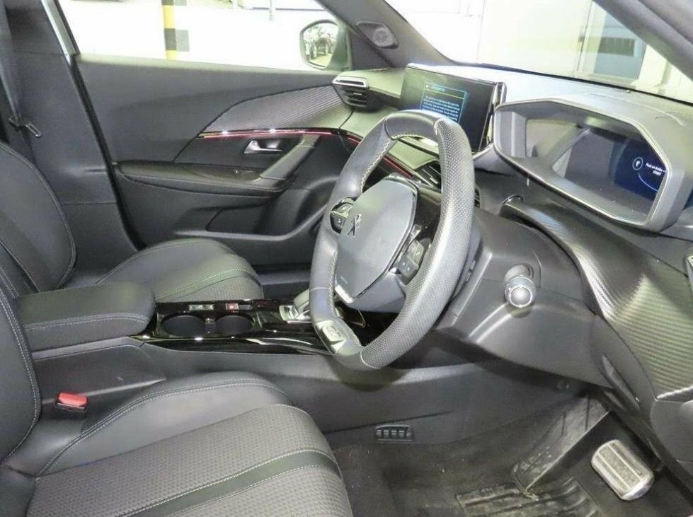 Peugeot e-2008 Suv Grey #2