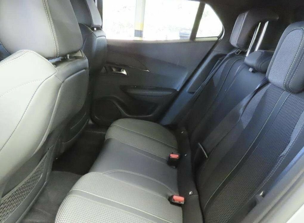 Peugeot e-2008 Suv Grey #6
