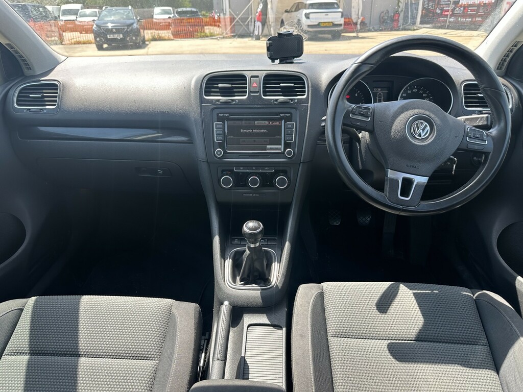 Volkswagen Golf 1.6 Match Tdi White 1 Former Keeper White #2