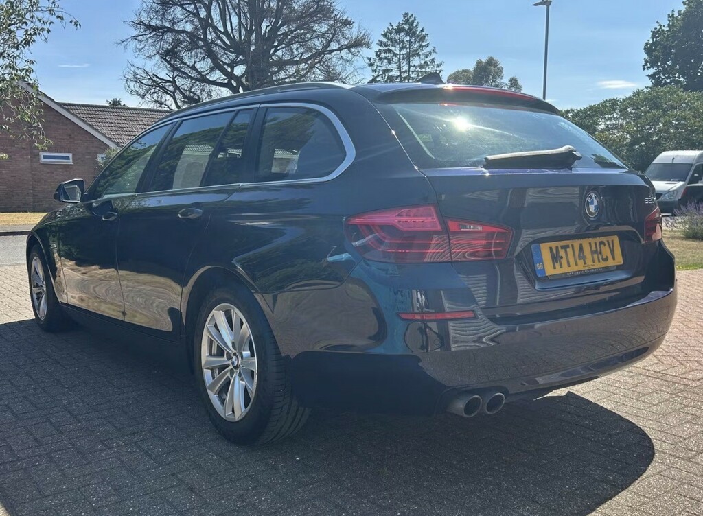 BMW 5 Series 2.0 520D Se Touring Blue #4