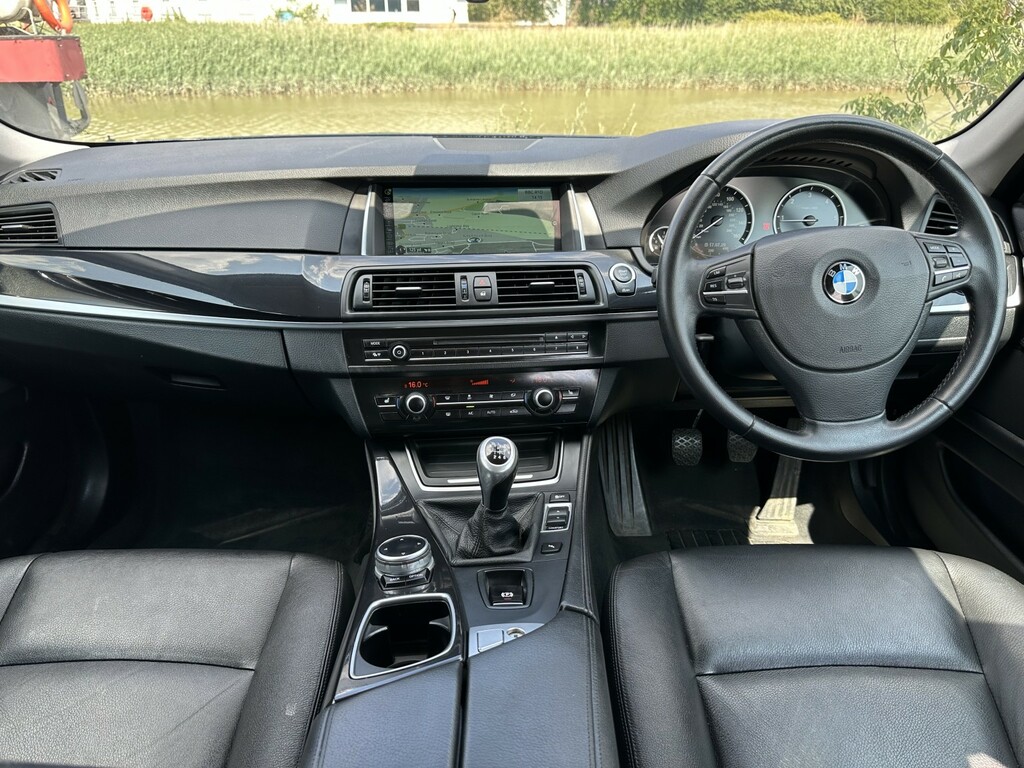 BMW 5 Series 2.0 520D Se Touring Blue