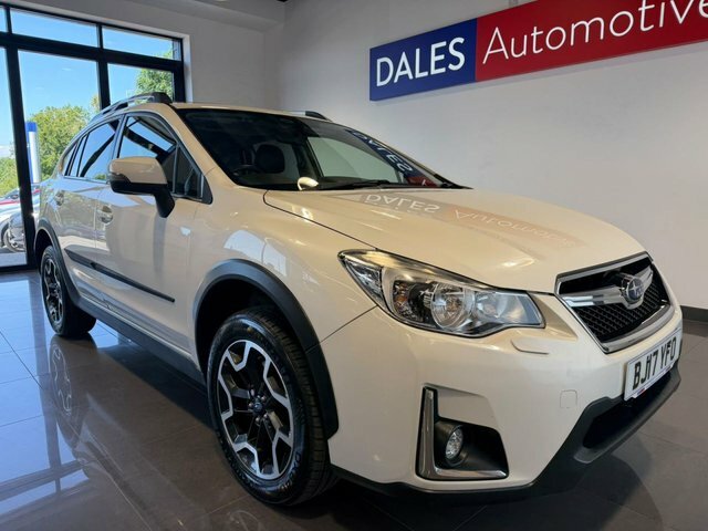 Subaru XV Se Premium Suv White #4