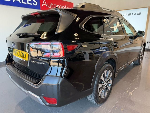 Subaru Outback Touring Estate Black #5