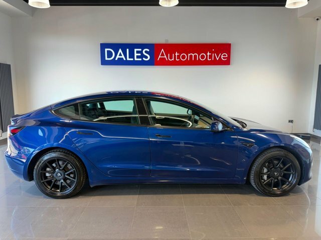 Tesla Model 3 Motor Long Range Saloon Blue #2