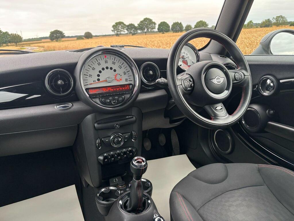 Mini Hatch 2013 1.6 Cooper Suv Euro 5 Ss White #10