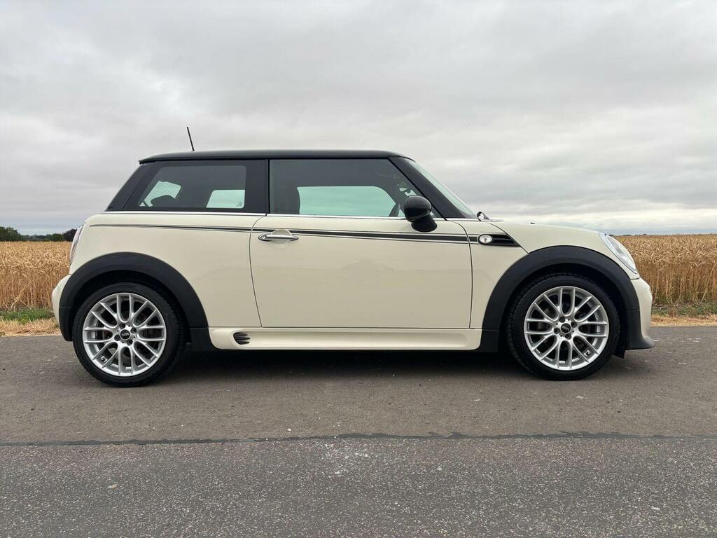 Mini Hatch 2013 1.6 Cooper Suv Euro 5 Ss White #23