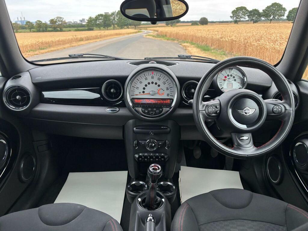 Mini Hatch 2013 1.6 Cooper Suv Euro 5 Ss White #9