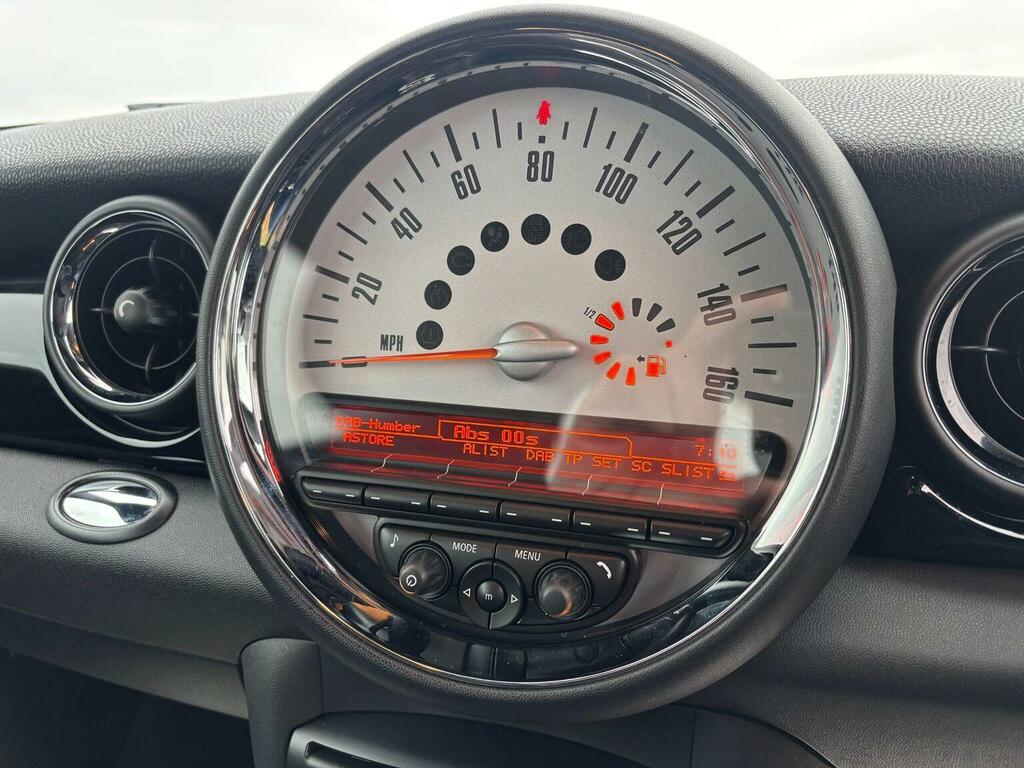 Mini Hatch 2013 1.6 Cooper Suv Euro 5 Ss White #16
