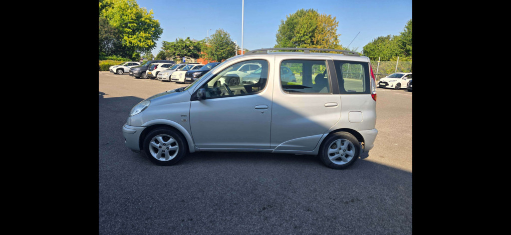 Toyota Verso 1.3 Vvt-i T Spirit 200555 Silver #4