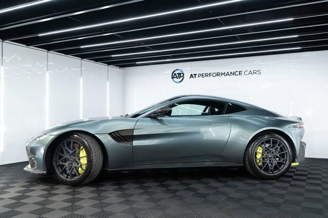 Aston Martin Vantage V8 Amr Hero Coupe Green #3