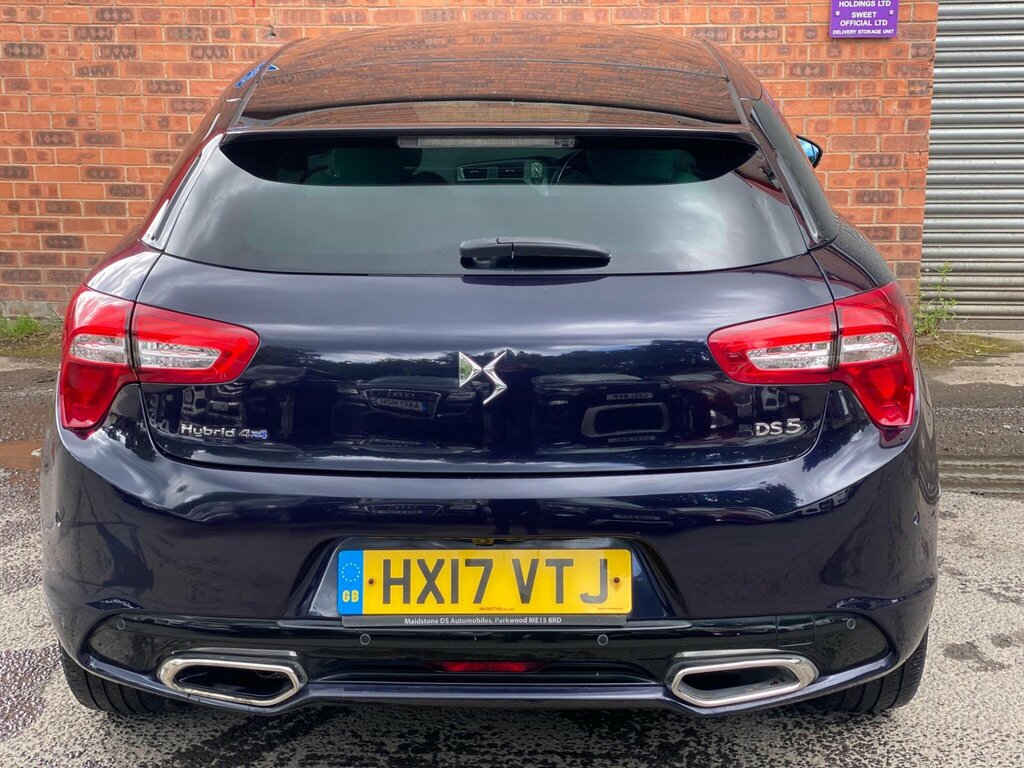 DS DS 5 Hatchback White #23