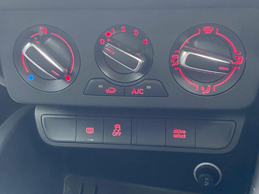 Audi A1 1.4 Tfsi Sport Sportback S Tronic Euro 6 Ss Silver #44