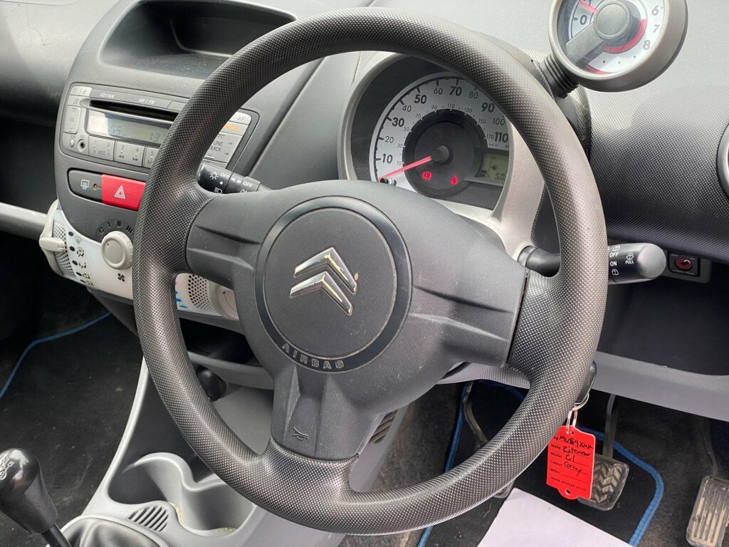 Citroen C1 Vtr Only 47000 Miles Road Tax Only 20 A Year Red #7